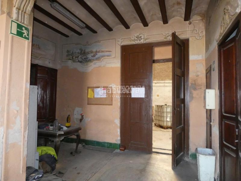 Foto ef59dc28-a18a-4135-93da-e06c5892e94e. Casa  en venta en El Castellar i l'Oliverar Valencia