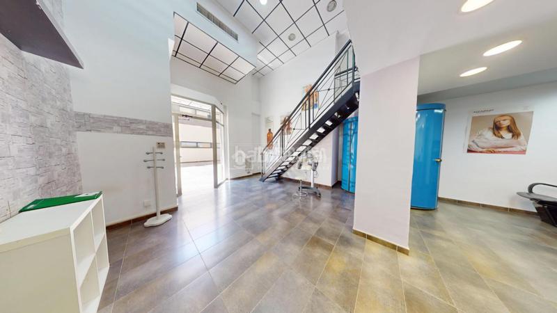 Foto 1f0f199b-82d5-434a-a9d4-49f36cff02dc. Locale commerciale in Malilla Valencia