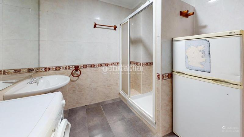 Foto 2df845cf-4a0f-4d9c-b3f9-5e9f6a0f51e3. Locale commerciale in Malilla Valencia