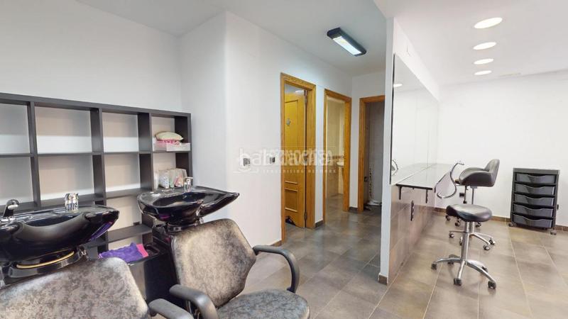 Foto 60aeb592-2072-4f84-8c81-18a358a63f21. Locale commerciale in Malilla Valencia