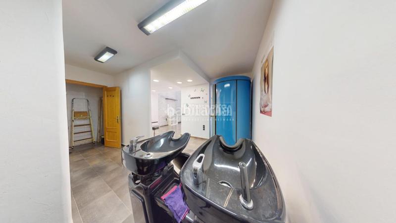 Foto fedfffb8-4e8c-4fb7-a9fa-154b93009613. Locale commerciale in Malilla Valencia