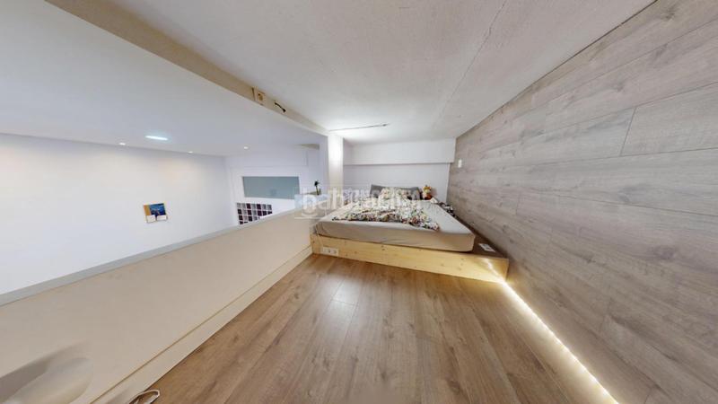 Foto d7ce3e5e-ae5d-442c-a976-327020696518. Locale commerciale in En Corts - Doctor Waksman Valencia