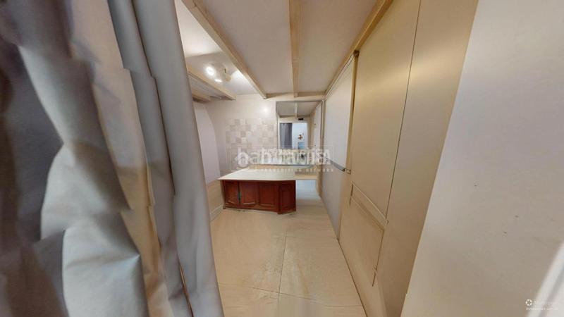 Foto f355ae96-61f6-4544-9278-b25fbf6b99f8. Locale commerciale in En Corts - Doctor Waksman Valencia