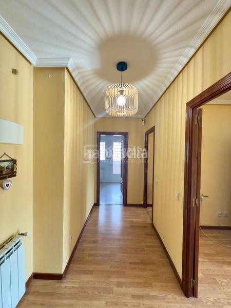 Foto b4a047e8-6537-4b30-b2a3-01e1965049e6. Piso  en venta en Centro Valdemoro