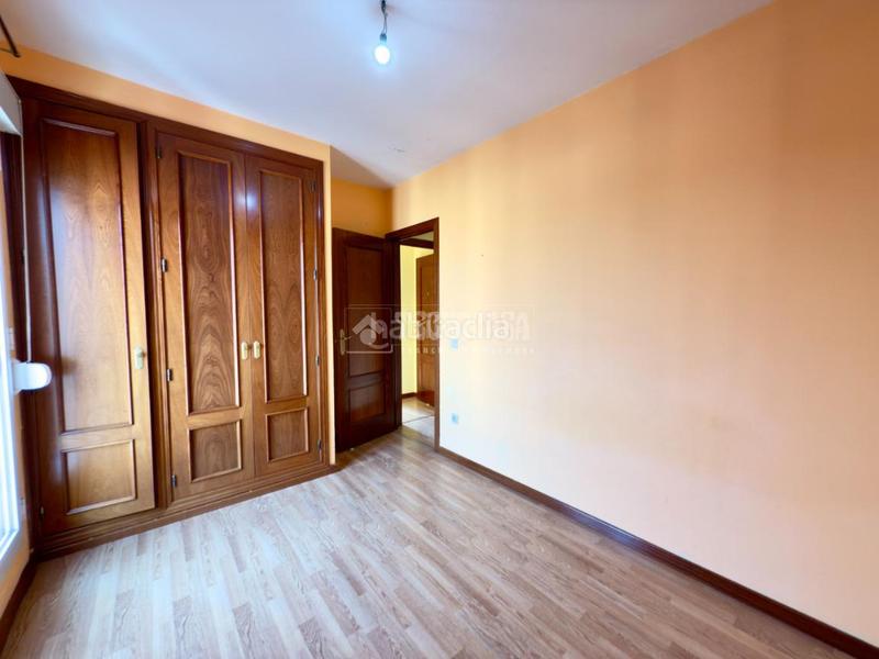 Foto e9253302-28a4-44b1-8c92-30b14a7ecf53. Piso  en venta en Centro Valdemoro