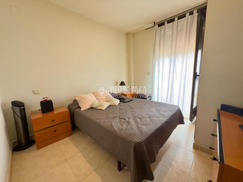 Foto 4a713c83-085e-41f6-bc77-85ddf2def3be. Piso  en venta en Chinchón