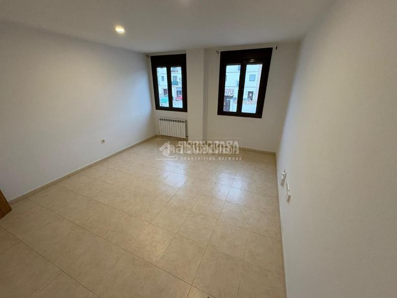 Foto 86778899-9105-4c53-ab1c-fe232098b683. Piso  en venta en Chinchón