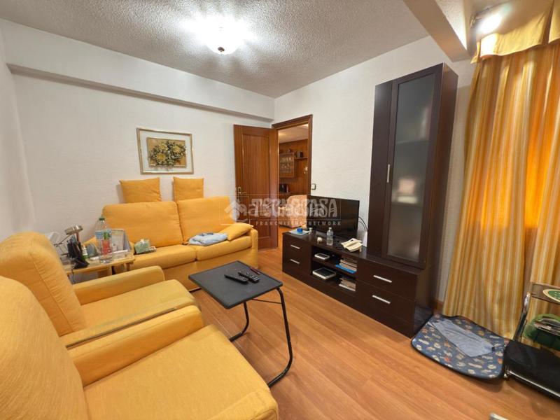 Foto 9deb6d3d-2401-49ed-90c2-64f405efdb33. Piso  en venta en Centro Valdemoro