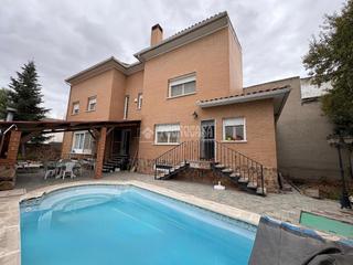 Towny house in Centro. Casa en venta en valdemoro