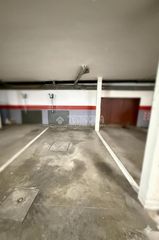 Aparcament cotxe a Centro
