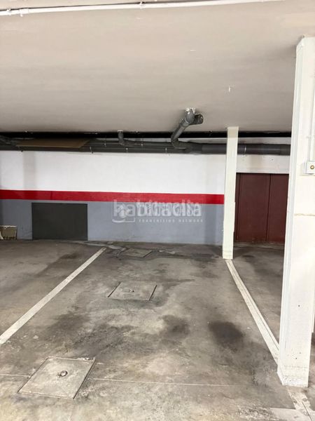 Foto 3bffd8b9-344d-4fa8-a7b0-0c7a56f3741a. Aparcament cotxe a Centro Valdemoro