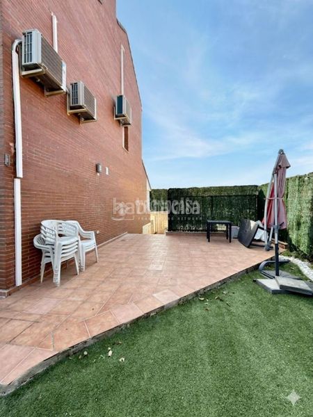 Foto 1e94d8ba-a8f0-4b29-936d-8fc0a12cc98f. Casa amb aparcament a Hispanoamérica-Comunidades Valdemoro
