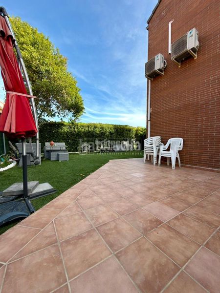Foto 601f0224-9015-46e1-85af-bc5413432f2c. Casa amb aparcament a Hispanoamérica-Comunidades Valdemoro