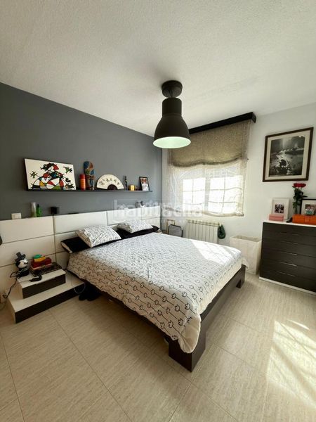 Foto d69d3b8c-ba0c-40ca-af05-166136cc8275. Casa amb aparcament a Hispanoamérica-Comunidades Valdemoro