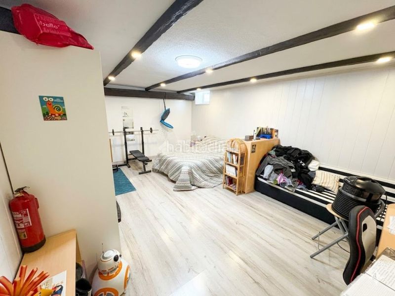 Foto a4ab04d3-4fe4-4040-8e8e-12bdb4ecc8aa. Casa aparellada amb calefacció aparcament a Brezo Valdemoro