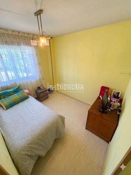 Foto a6200719-9a64-403f-a853-56092abf898b. Casa aparellada amb aparcament a Hispanoamérica-Comunidades Valdemoro