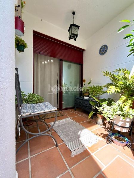 Foto 1969c280-f7da-4e8f-8ea1-f5fe4d16eafe. Casa amb aparcament piscina a Hispanoamérica-Comunidades Valdemoro