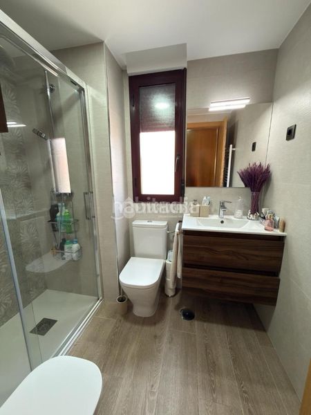 Foto 2845670a-81ea-4d2b-a034-39844f9917aa. Casa amb aparcament piscina a Hispanoamérica-Comunidades Valdemoro