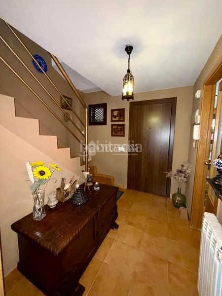 Foto 51e79c02-4d09-4cc1-8d59-d5dbb27fd155. Casa amb aparcament piscina a Hispanoamérica-Comunidades Valdemoro