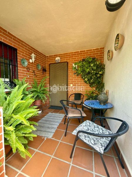 Foto 9ef61487-e954-4aba-b219-14775687da15. Casa amb aparcament piscina a Hispanoamérica-Comunidades Valdemoro