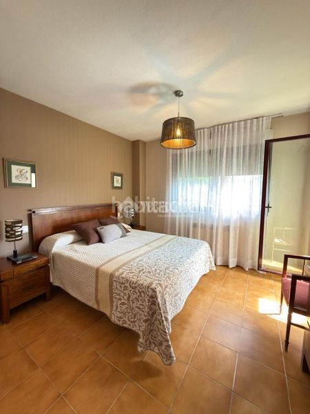 Foto d0874a7e-7cfc-4aec-ac82-e16f93f156f0. Casa amb aparcament piscina a Hispanoamérica-Comunidades Valdemoro