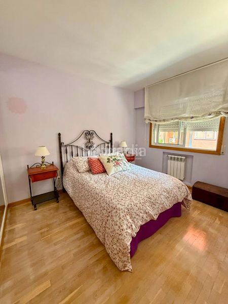 Foto 3c2dfa94-c7a0-435a-a264-4be57d49a336. Casa amb aparcament a Centro Valdemoro