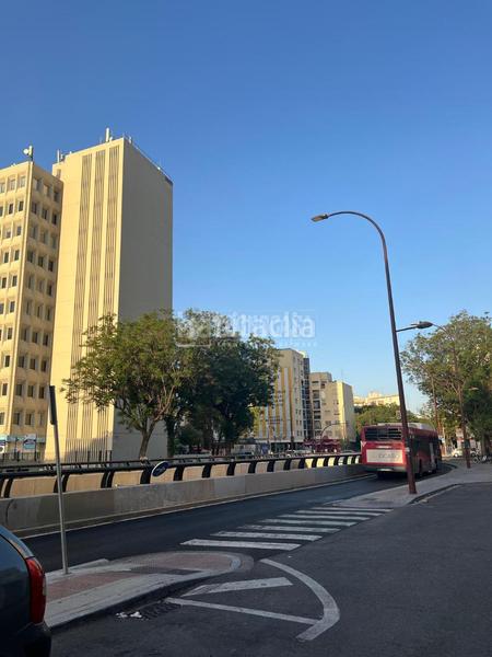 Foto 65ca87d6-1a75-4eb1-8236-436c0e413aaa. Piso  en venta en El Plantinar - Avda. La Paz - El Juncal Sevilla
