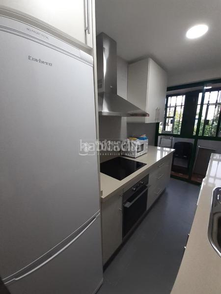 Foto 64afb54d-aa71-4237-b781-f2a02741e136. Piso  en venta en Tiro de Línea Sevilla