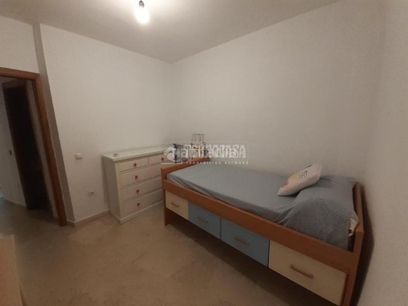 Foto c16fd3cc-8b58-4316-bae8-c15c22029bf8. Piso  en venta en Tiro de Línea Sevilla