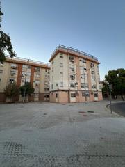 Piso  Jardines de felipe ii. Piso en venta en sevilla