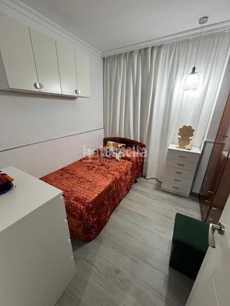 Foto d97b0ee2-4ff5-4ac4-bf78-09ac8c0ccb12. Pis a El Plantinar - Avda. La Paz - El Juncal Sevilla