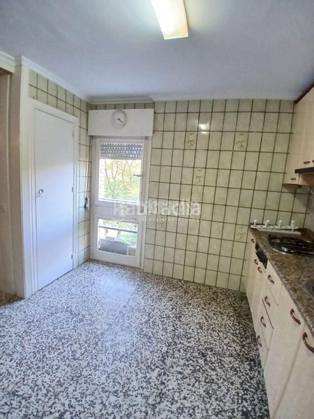 Foto 173fad10-ffe5-4dc6-8b09-9500eff8c883. Pis a El Plantinar - Avda. La Paz - El Juncal Sevilla