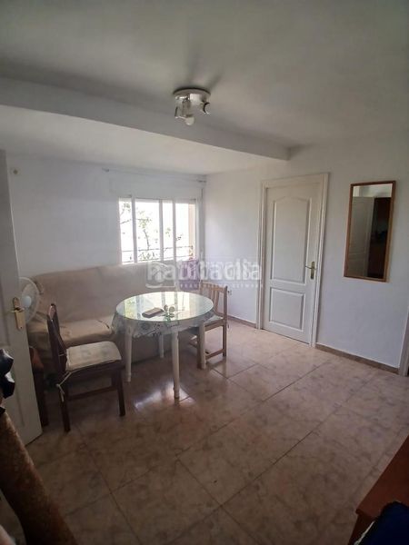 Foto 2da5c4fa-19fd-48d0-80c5-dda48ef77157. Pis a Tiro de Línea Sevilla