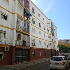 Piso  C. peñalara. Piso en venta en sevilla