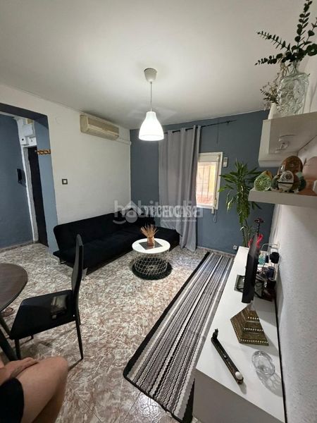 Foto f13cad28-cf7e-46d8-ab18-be8cb8592b65. Piso  en venta en El Plantinar - Avda. La Paz - El Juncal Sevilla