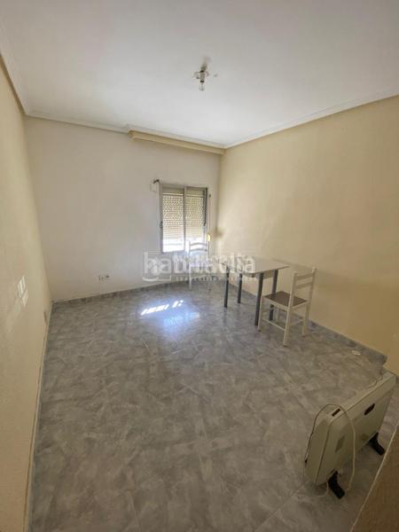 Foto e2e13f41-02e9-4b0e-b33b-20569dc90772. Piso  en venta en Pilar Madrid