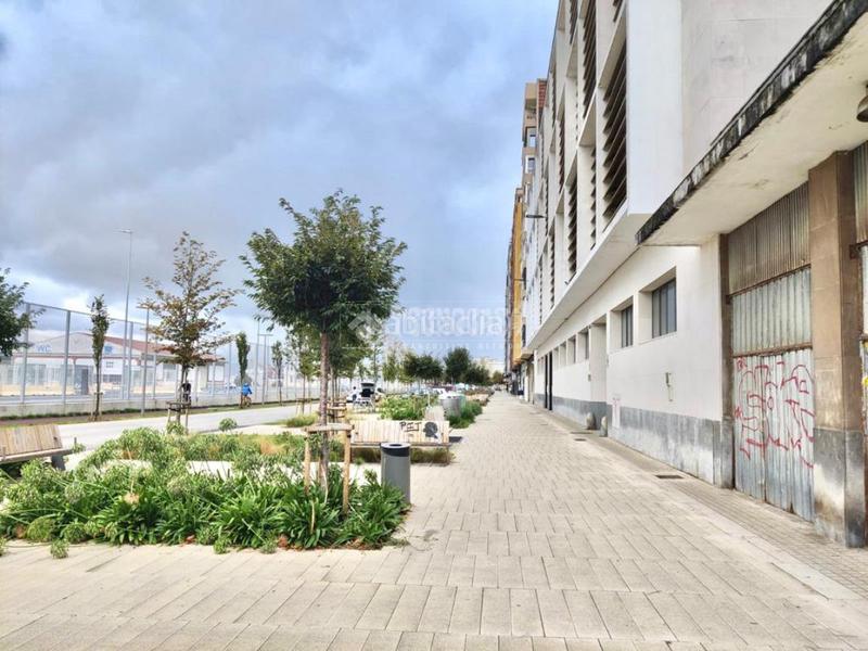 Foto ac02327d-aa9c-414a-af59-181c7c6bd937. Locale commerciale in Castilla - Hermida Santander