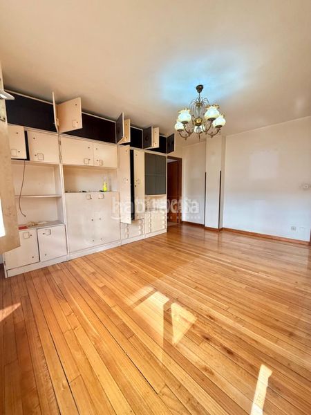 Foto a7949319-3bfe-430e-b1ba-403d98168457. Piso  en venta en Castilla - Hermida Santander