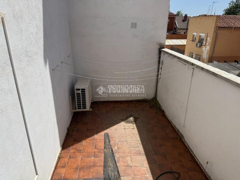 Foto 4ac652b3-6cbc-411b-8cc0-73cbf577ce9b. Casa amb calefacció a Pinar del Rey Madrid