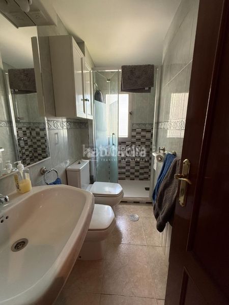 Foto b6d73fcd-ea35-4588-bab2-af1569d7225c. Piso  en venta en Pinar del Rey Madrid