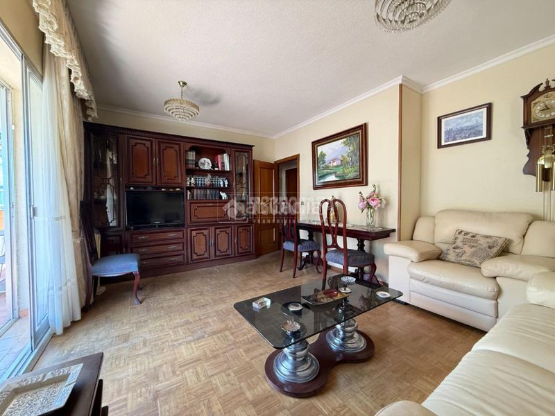 Foto d0428c81-5cd2-4381-b624-d1e1251ed260. Piso  en venta en Pinar del Rey Madrid