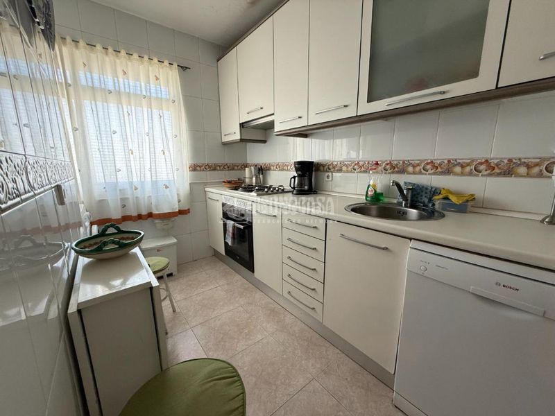 Foto f23155ce-9e81-408d-ac41-473eb3537295. Piso  en venta en Pinar del Rey Madrid
