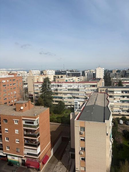 Foto 4be9ead8-3479-4307-aaa5-2053b3dd89b8. Pis amb calefacció a Pinar del Rey Madrid