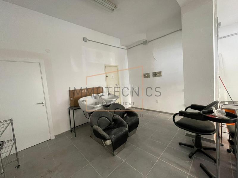 Foto 349d3d5e-0705-4927-8339-9d79be514a2a. Local comercial a Hostal Granollers