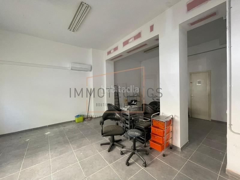 Foto 40a12031-a3d9-4dbd-a68e-0420fed2d235. Local comercial a Hostal Granollers