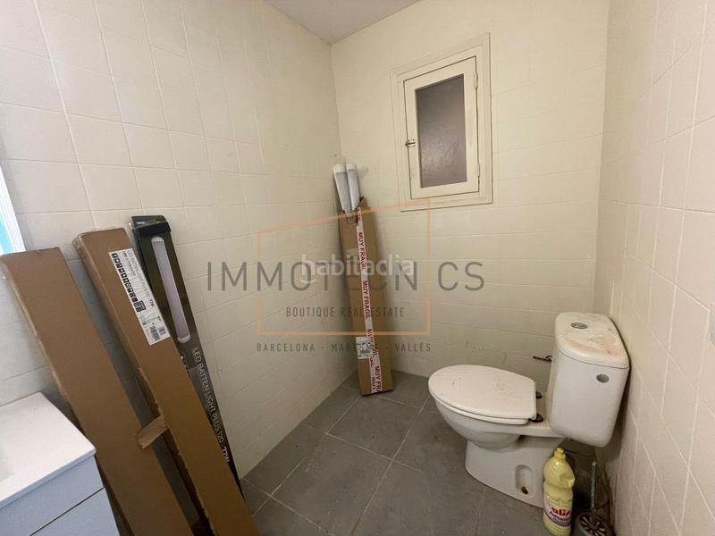 Foto 47e38430-ea6e-4208-8931-633c30b8adc2. Local comercial a Hostal Granollers