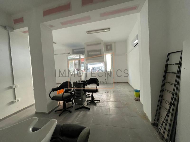 Foto 77f13d33-48ec-4b13-8955-f261d6e6aa64. Local comercial a Hostal Granollers