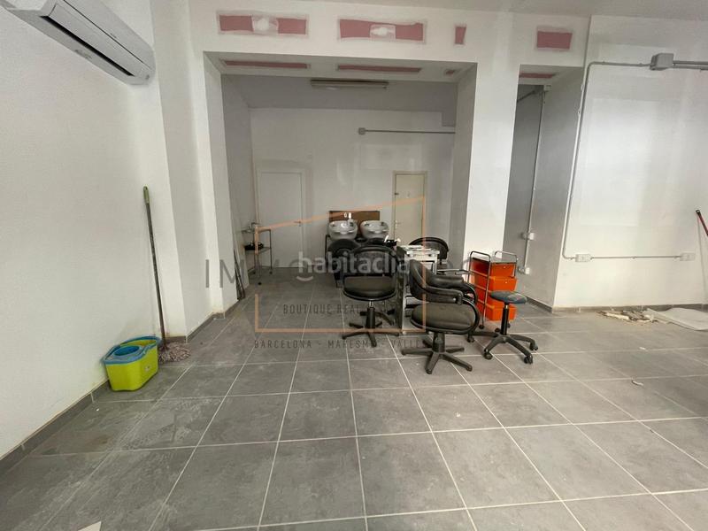 Foto dca94eb0-c49b-4046-bd74-0b6c8b0cb912. Local comercial a Hostal Granollers