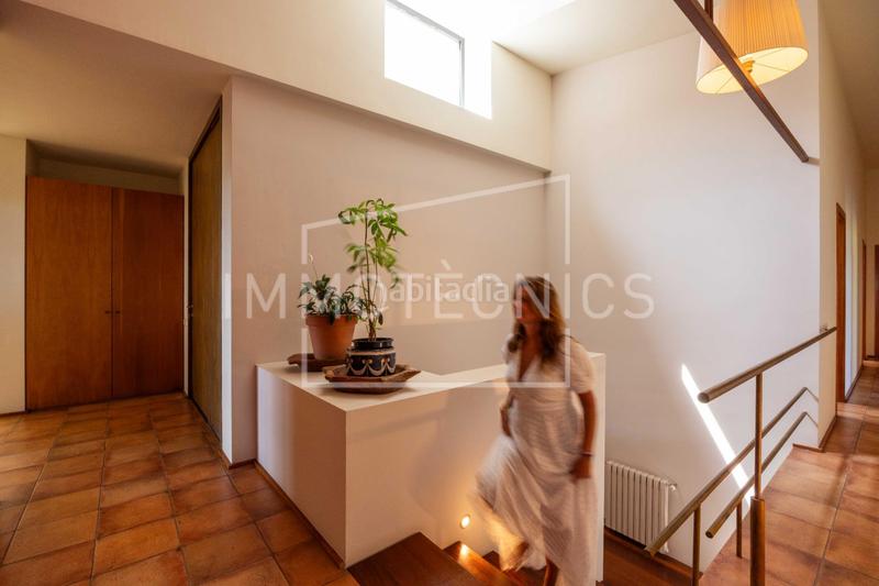 Foto 7ac01a47-3699-47d2-b352-bec674da492f. Casa un refugio que no solo se mira, se siente. en Sant Andreu de Llavaneres