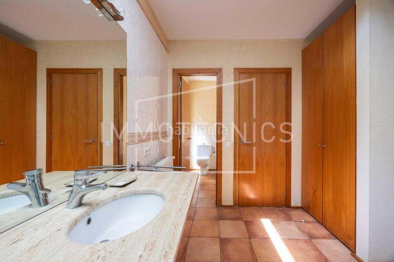 Foto 9a86fc3d-c947-4f91-a1ee-6dc0dcfd3319. Casa un refugio que no solo se mira, se siente. en Sant Andreu de Llavaneres
